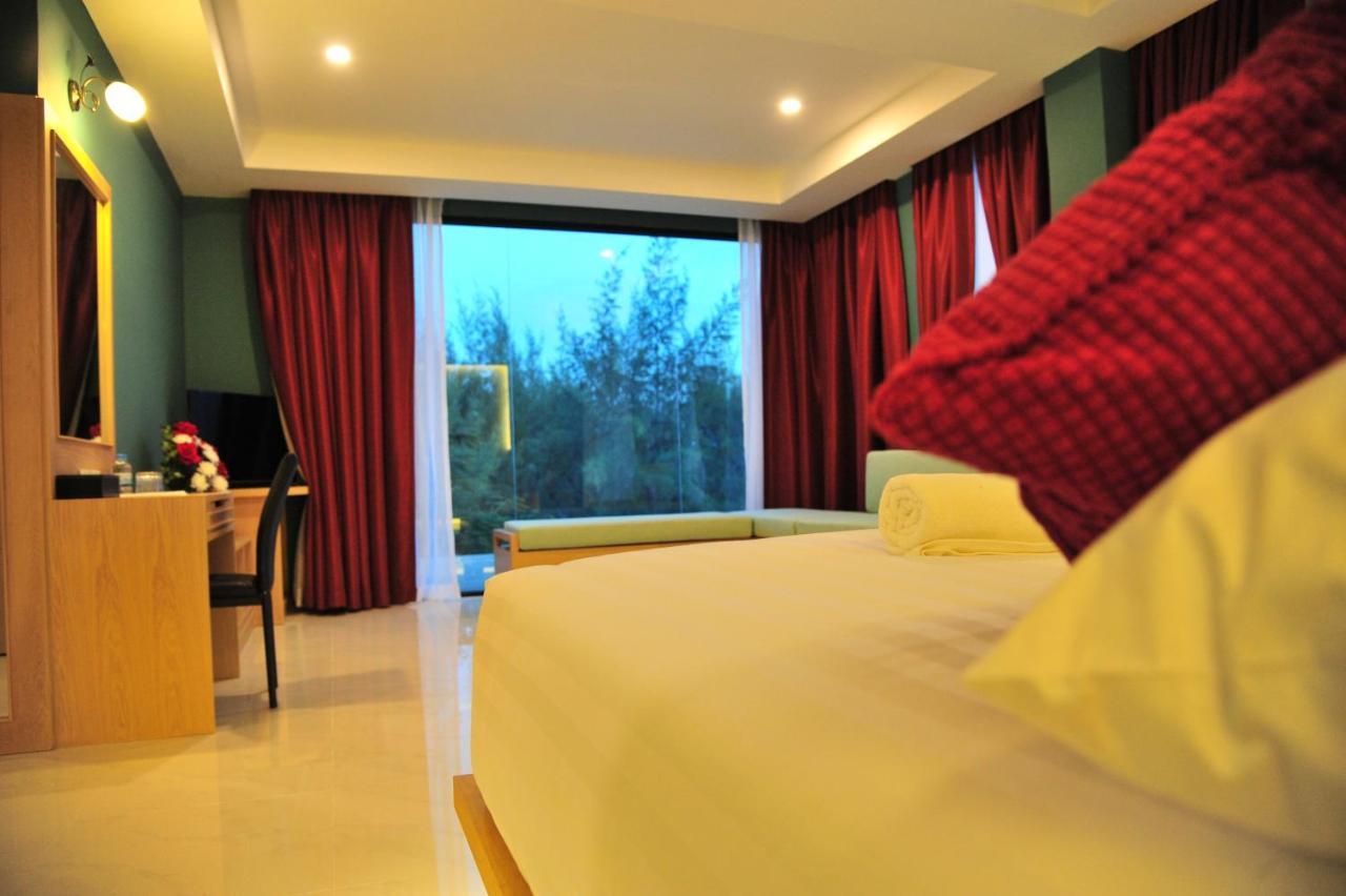 Sun Marina Cha-Am Hotel Exterior photo