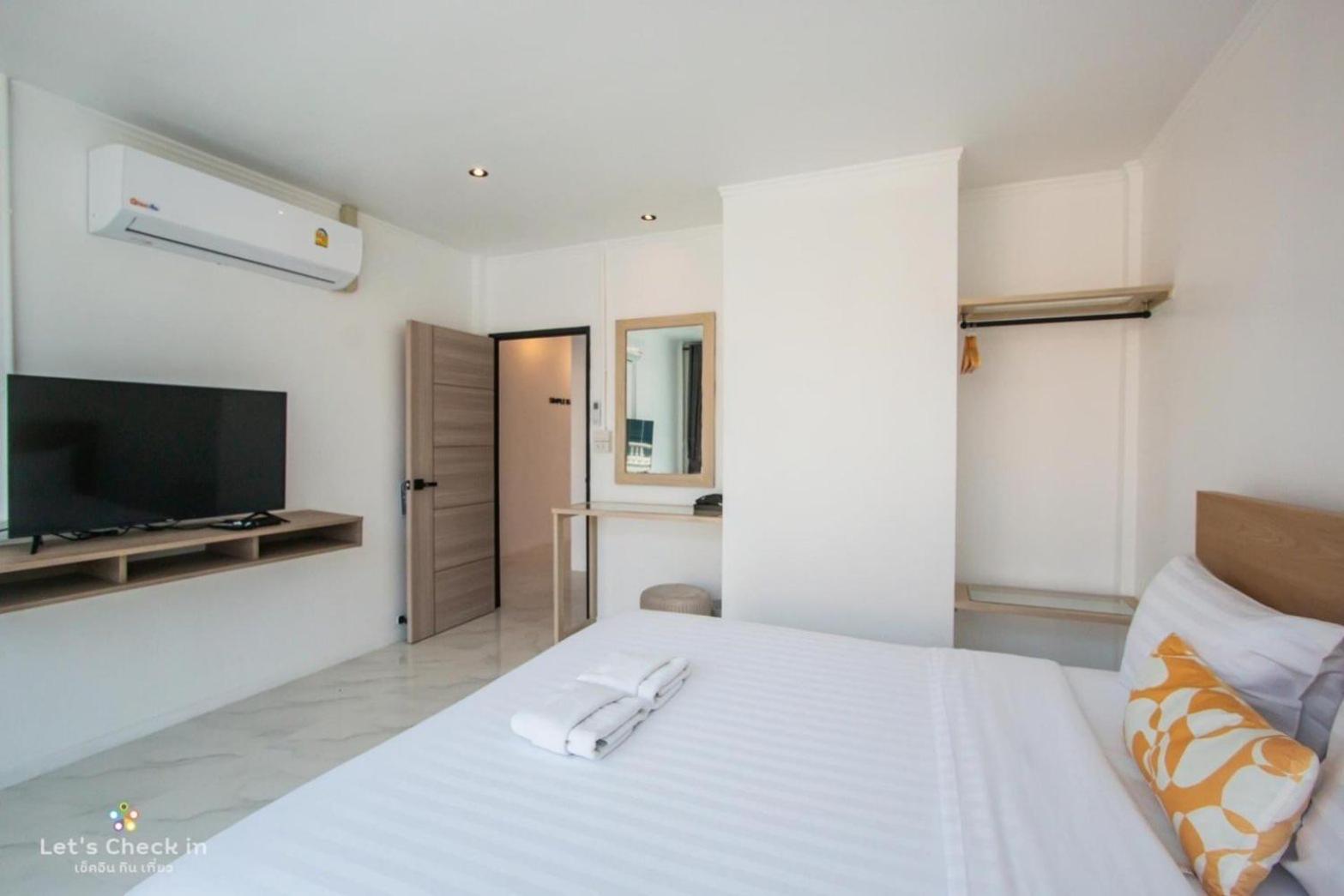 Sun Marina Cha-Am Hotel Exterior photo