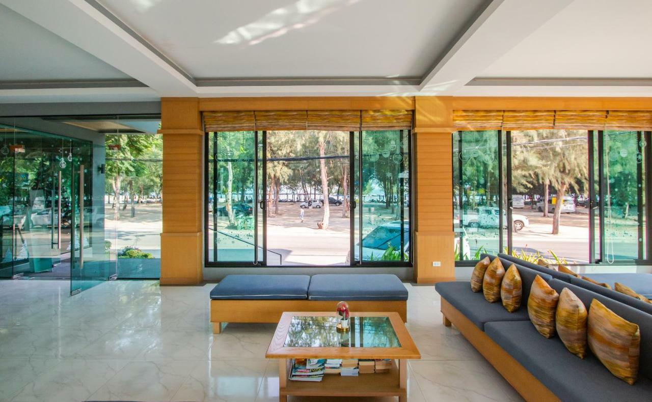 Sun Marina Cha-Am Hotel Exterior photo