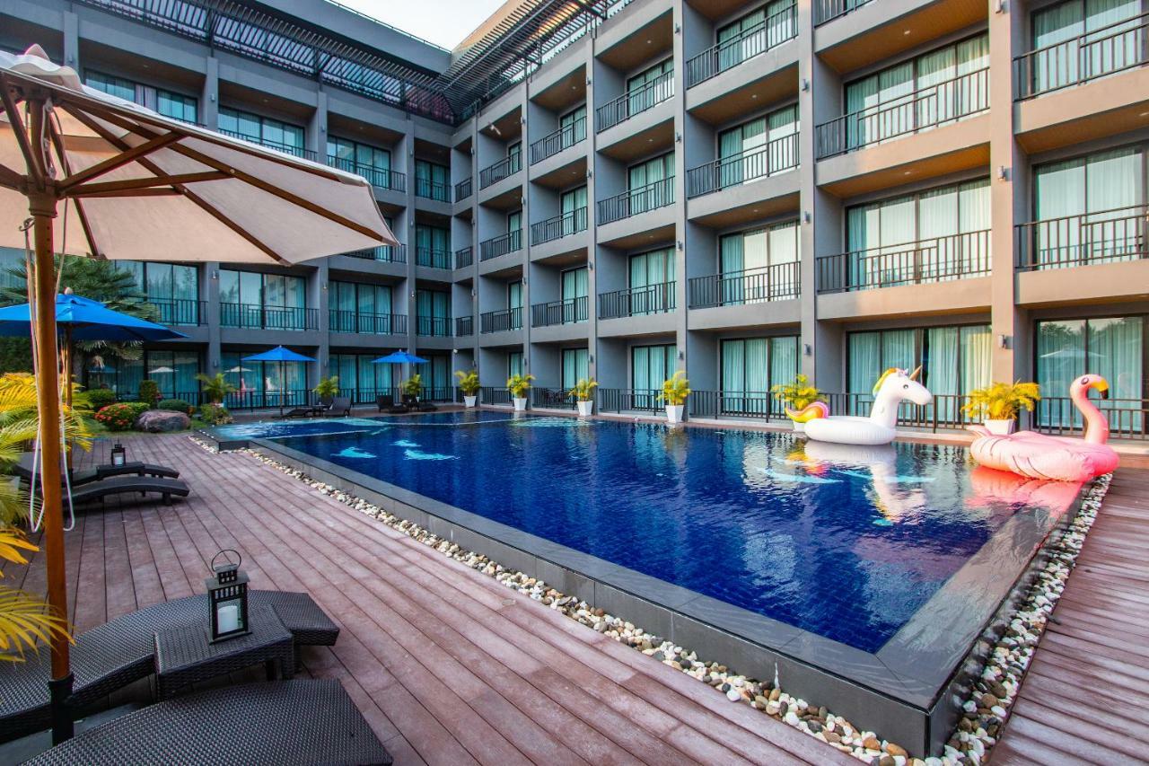 Sun Marina Cha-Am Hotel Exterior photo