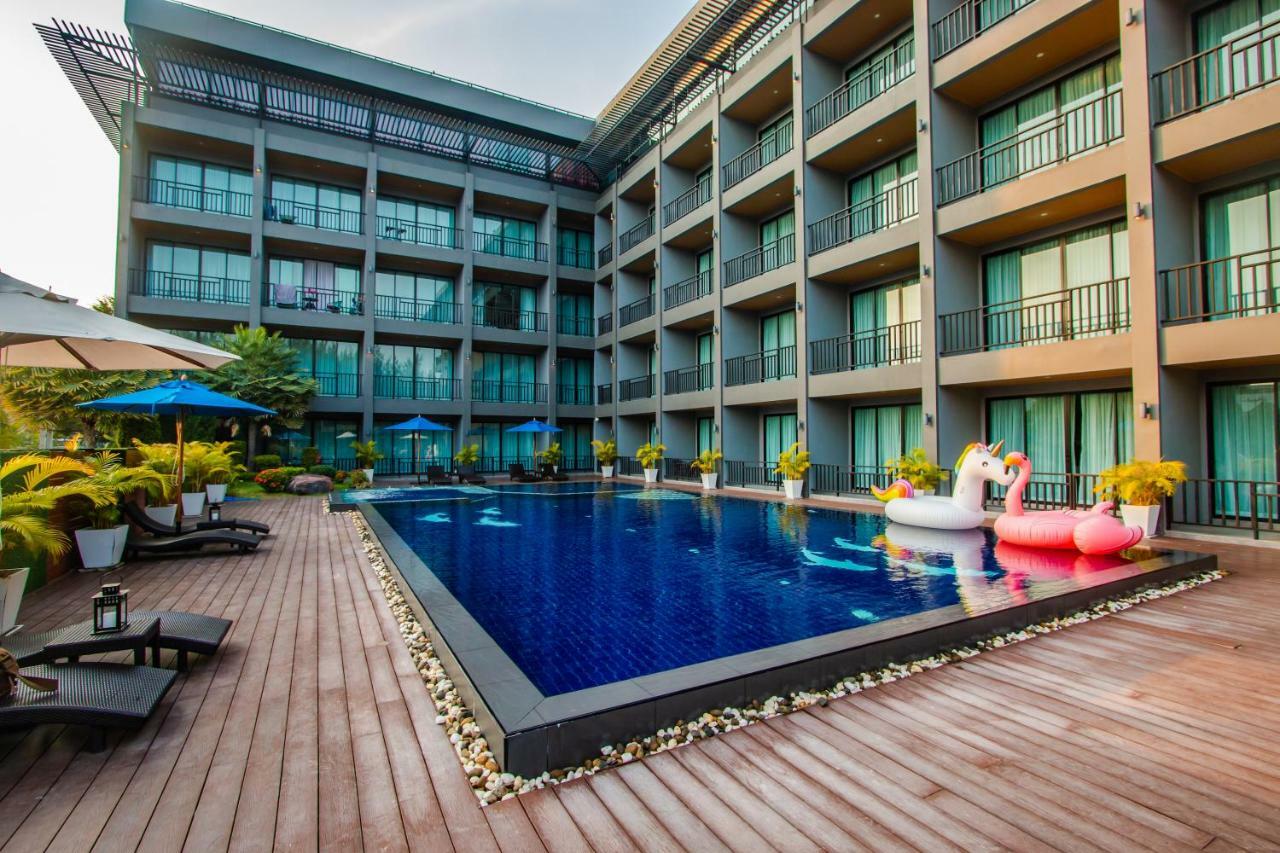 Sun Marina Cha-Am Hotel Exterior photo