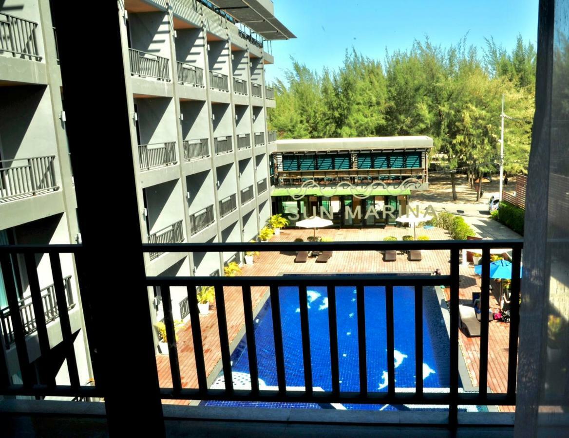 Sun Marina Cha-Am Hotel Exterior photo